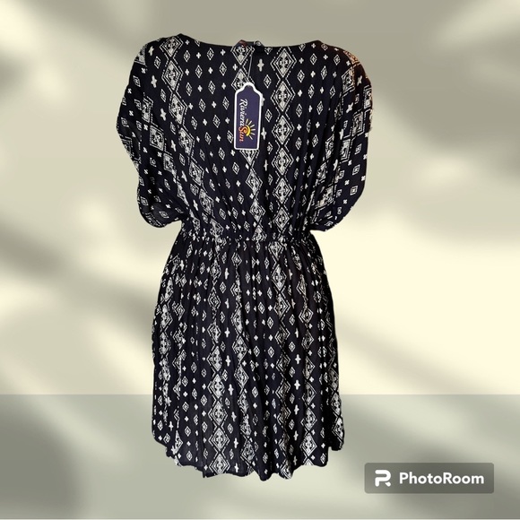 New bundle of 2 pc  size Xl dress cover up! - Picture 3 of 11